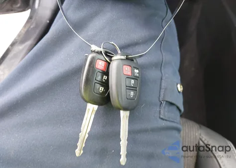 2016 Toyota Corolla S Plus из США, поврежденный, VIN 2T1BURHE2GC624917